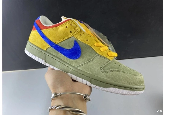 N 313170-341 Stuff Puff Nike SB Dunk Low 1219